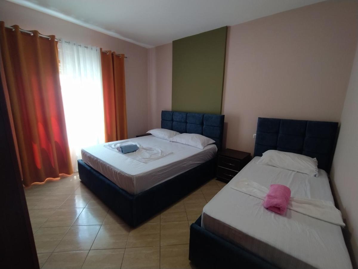 Lungomare Beach Apartments Vlorë 外观 照片
